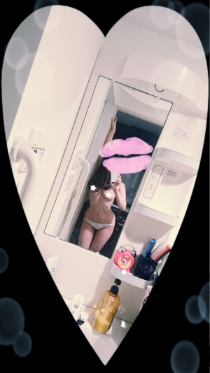 米子市皆生温泉のソープランドclubM -クラブエム-の写メ日記　もう夜…🌃✨🌙✨画像